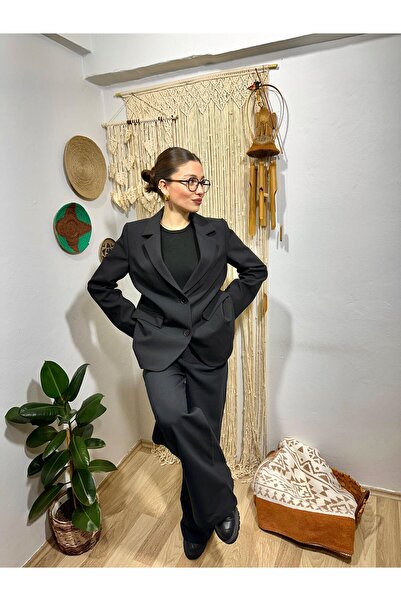 Enter SiYAH MASKÜLEN TAKIM ELBİSE