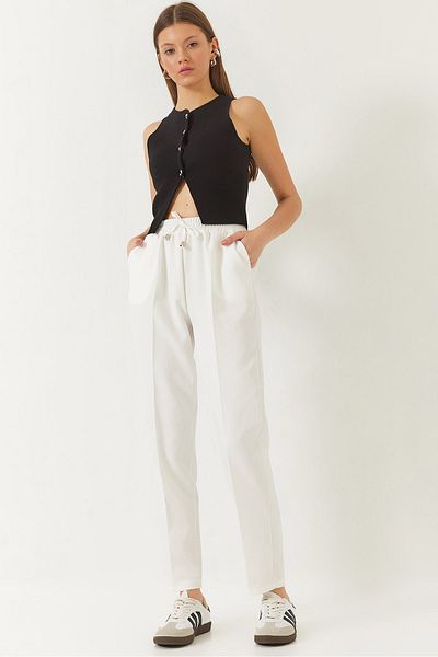 Bianco Lucci Damen-Hose mit elastischem Bund und doppelten Taschen im Karottenschnitt 80178 60271079