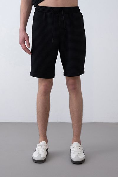 İLKCET MODA Ανδρικό κοντό σορτς με λεπτομέρεια στο πλάι