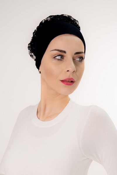 Şalcenneti.com Frilly Front Seamless Black Bonnet