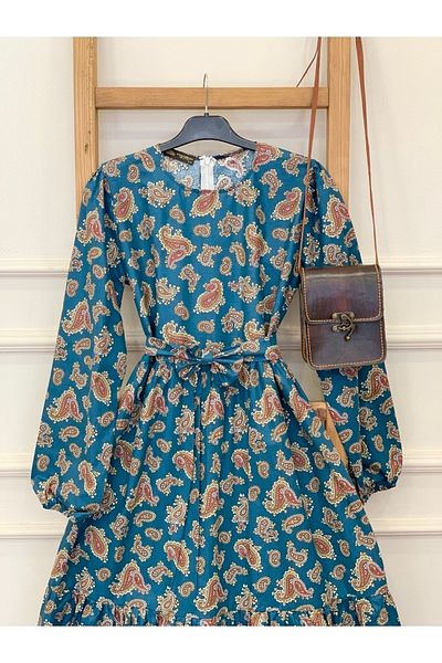 KÜÇÜĞÜM BUTİK Hijab Petrol Green Shawl Patterned Layered Satin Dress