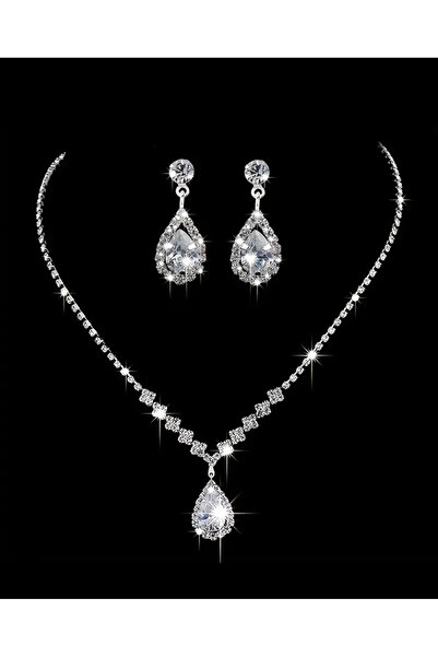 Butik Styled Necklace Earring Set with Stones