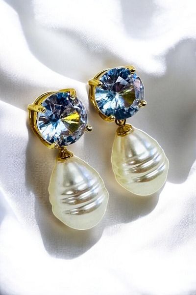 PETEK AKSESUAR BLUE STONE EARRING WITH BAROQUE PEARLS