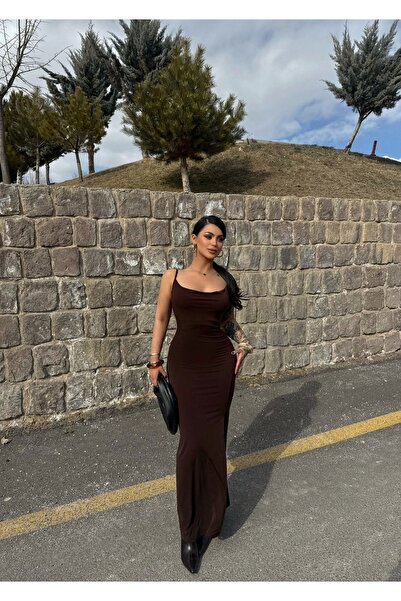 kırmızı butiks Καφέ φόρεμα με λαιμόκοψη και λουράκια