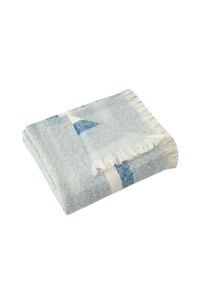 Mezoe Stripe Pattern Soft and Luxurious Yarn Dyed Woven Throw