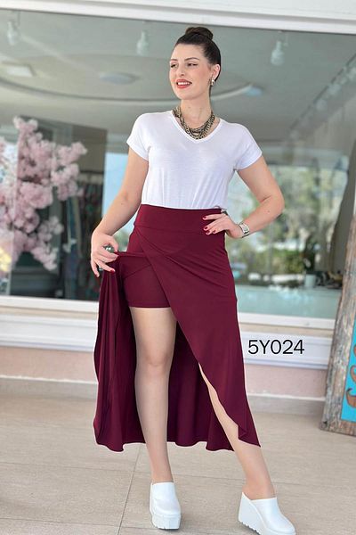 İnce Topuk Sandy Skirt with Asymmetrical Cut Shorts 5Y024