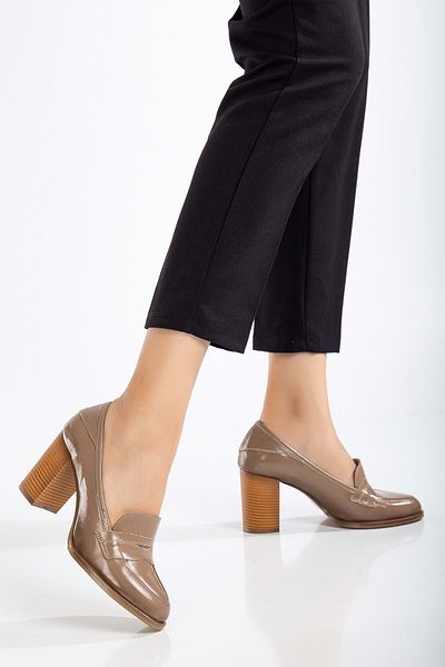 ANALİN SHOES Дамски класически обувки на висок ток от естествена кожа - Saraçlı Mink Lack Leather