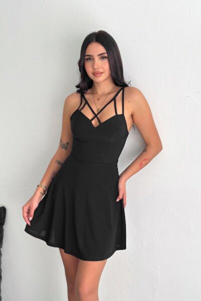 Deafox Siyah Askılı Eteği Kloş Sandy Kumaş Elbise