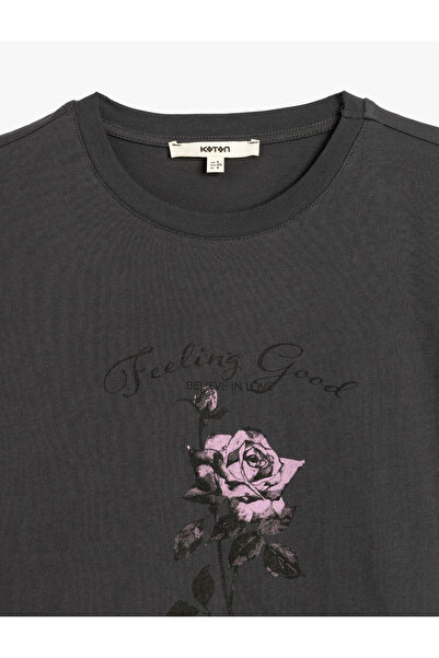 Koton Γυναικείο μπλουζάκι με κοντό μανίκι με λαιμόκοψη βαμβακερό εμπριμέ ανθρακί 5SAK50137EK