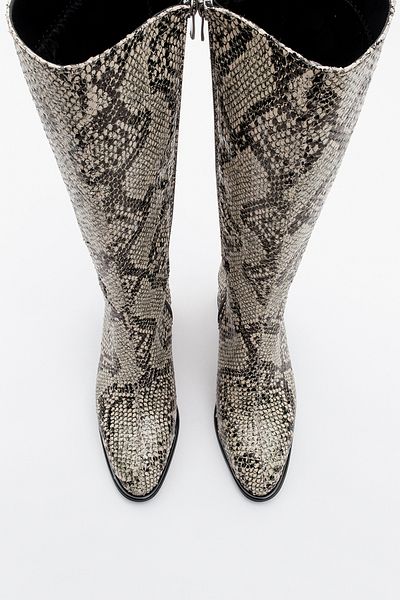 LuviShoes Γυναικείες μπότες με χοντρό τακούνι ELLY με ασπρόμαυρο σχέδιο