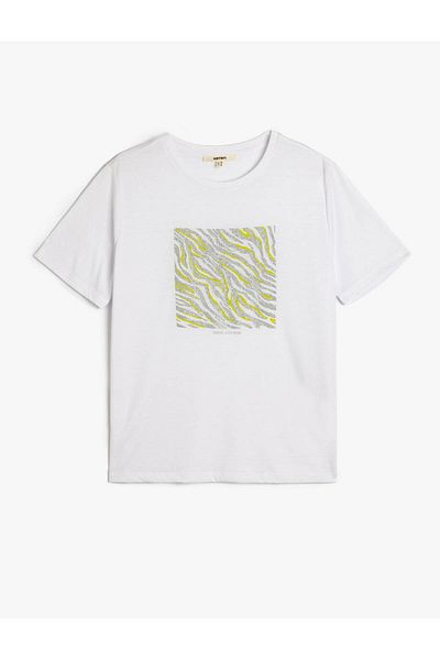 Koton Tricou alb cu mânecă scurtă cu decolteu cu sclipici imprimat pentru femei 5sak50114ek