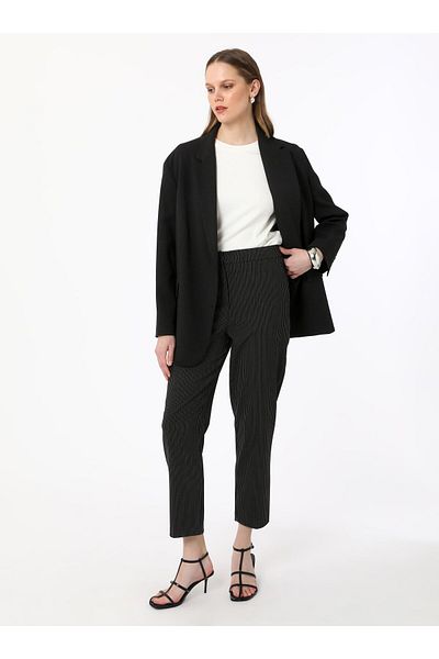 Refka Basic Trousers with Pocket Detail - Black - Refka