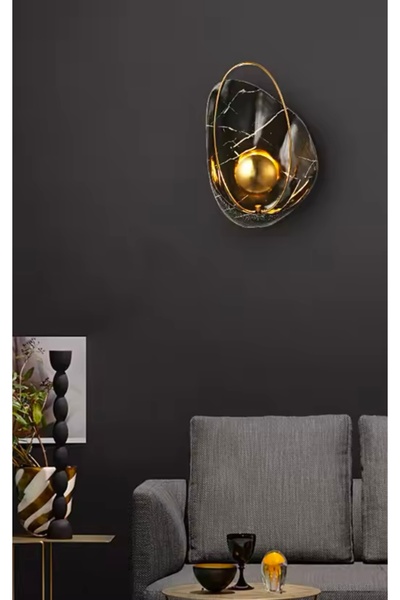 burenze Modern Space Universe Duvar Aplik Siyah Gövde Gold Detaylı Elektrik İle Çalışır