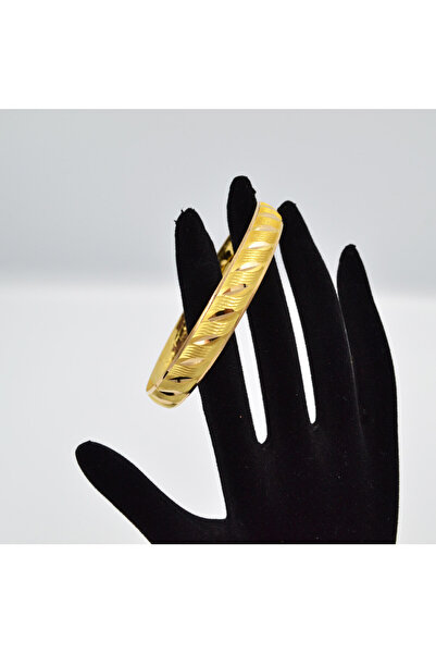 15 Gr 22 Ayar Yaprak Desen Bilezik