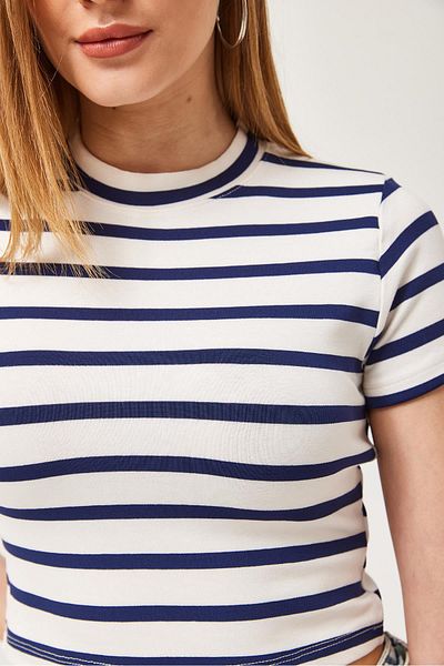 CALİENTE Striped Crew Neck Crop Blouse Navy Blue