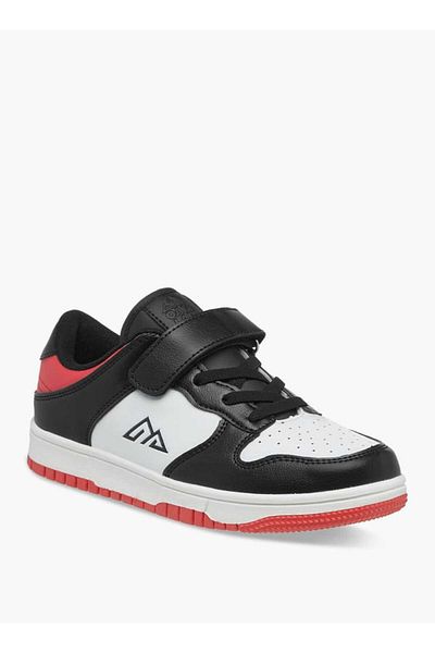 Oaklan by Shoexpress Panelled Sneakers with Hook and Loop Closure