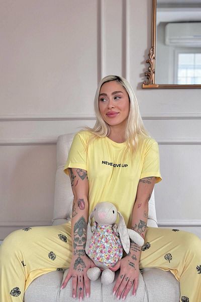 Pijamaevi Light Yellow Never Patterned Bamboo Short Sleeve Women's Pajamas Set