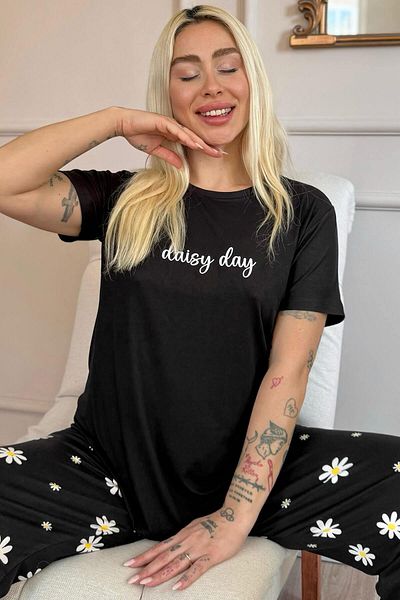Pijamaevi Black Daisy Patterned Bamboo Short Sleeve Women's Pajamas Set