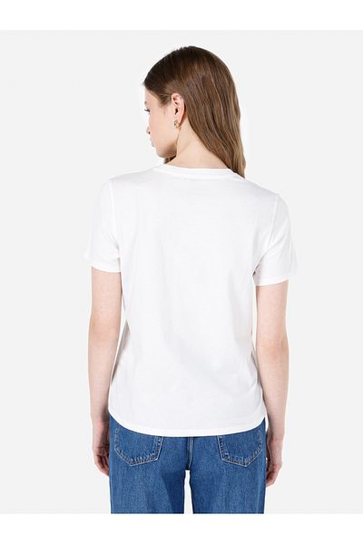 Colin's Tricou alb cu mânecă scurtă pentru femei, cu decolteu rotund, cu croială normală