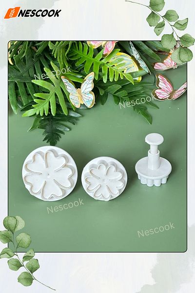 nescook 3 Pieces Small Flower and Cake Decorating Carriages with Candy Cutter