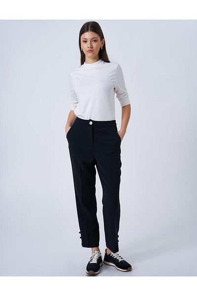 KYR Ironing Trace Pipe Leg Trousers Black