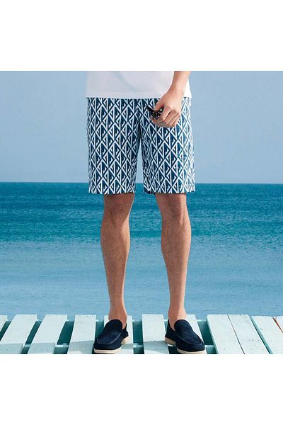 Giordano Men's Cotton Twill Bermuda Shorts: Slim Fit, Elastic Waist, Ultimate Comfort