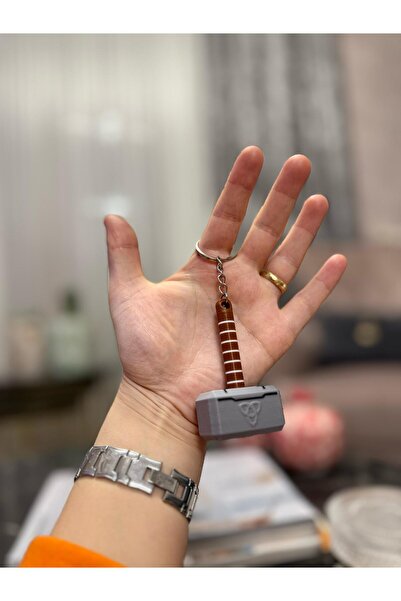 WELLCUT ⚡ Mjolnir Magnetik Anahtarlık - Thor'un Güçlü Çekici ⚡