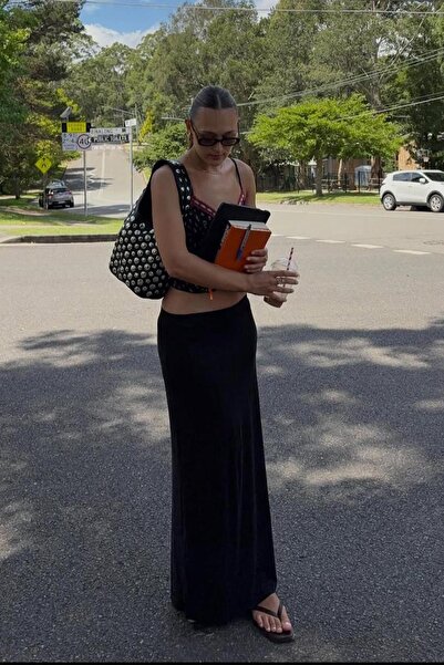 Madmext MG1890 Černá Maxi základní sukně