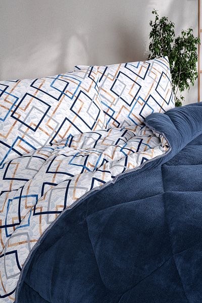 Eponj Home Double Comfort Set - 3 Pieces Wellsoft Quilted Plein Navy Blue