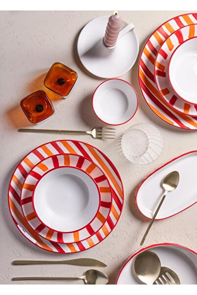 The Mia Joy Oval Service Set of 2 Red 11X21X3 cm