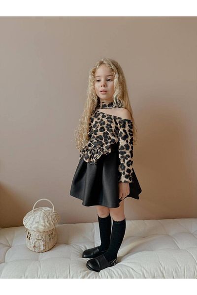 MİNİKO KİDS Costum pentru fetiță, model cu fundă, cu umăr dezactivat, cu fustă leopard