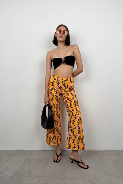 JANES Pantaloni cu picior tubular cu model