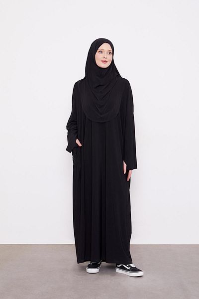 Levidor Black Practical Prayer Dress