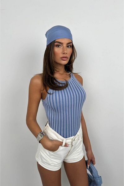 modaserdem    Ribbed Swim Collar Blouse