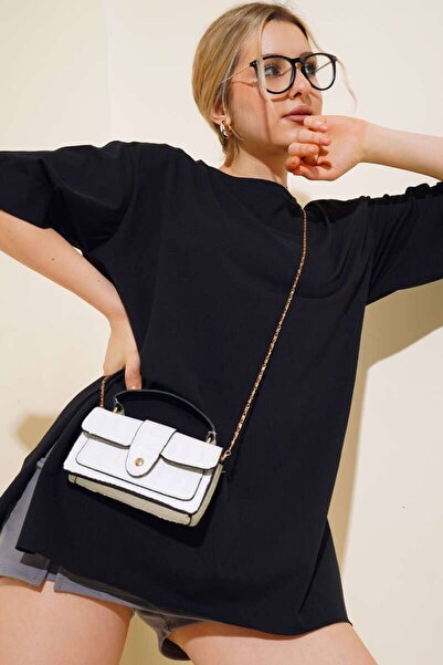 By Kuzey Aras تي شيرت جيرسي فردي كبير الحجم بفتحة جانبية - مقاس مريح، أنيق وك...