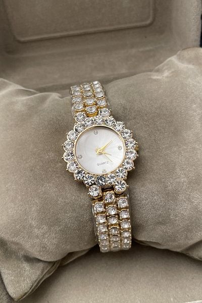 Leerybee Minimal Vintage Women's Wristwatch with Stone Nk-06