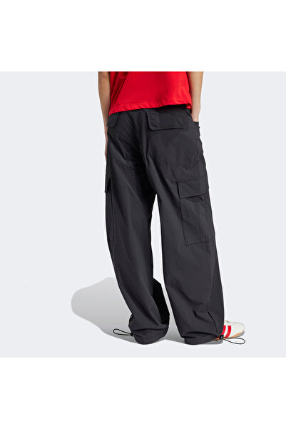 adidas Premium Essentials Kadın Siyah Kargo Pantolon
