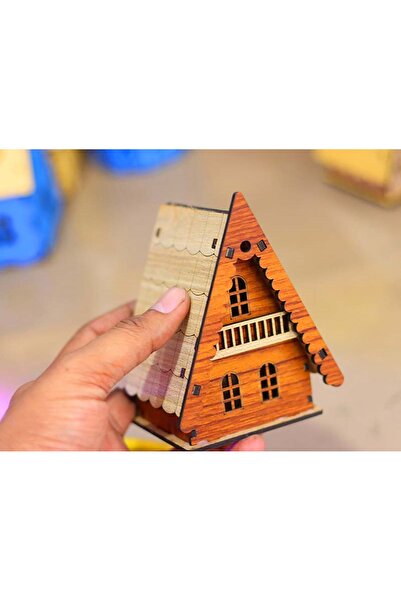 IESASTORE Ahşap Dekoratif Ev Şeklinde Mumluk
