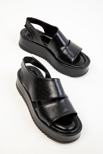 SOHO Women's Black Sandals 20337