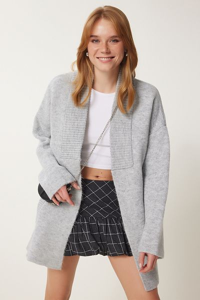 Happiness İstanbul Light Gray Pocketed Thick Textured Knitwear Cardigan PF00063