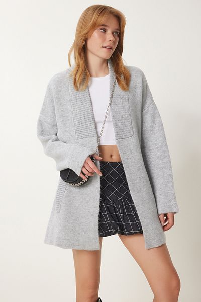 Happiness İstanbul Light Gray Pocketed Thick Textured Knitwear Cardigan PF00063
