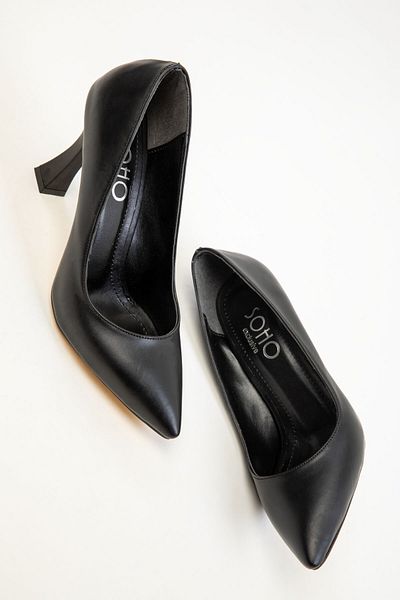 SOHO Schwarze klassische Damenschuhe mit Absatz 20345