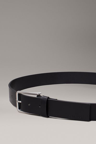 Calvin Klein Černý pásek se stříbrnou přezkou 35 mm