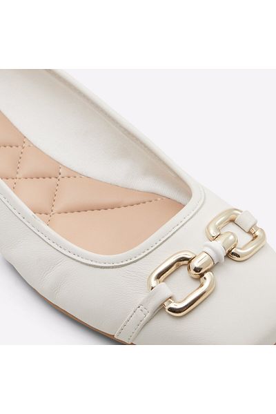 Aldo Goasa white women's flat shoes