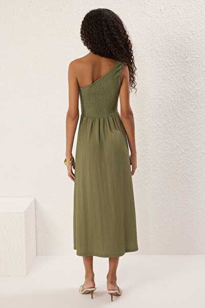 Trendyol Collection Khaki Midi Knitted Dress - Single Sleeve, Straight Gipe, Wrapped Texture Twoss25El00540