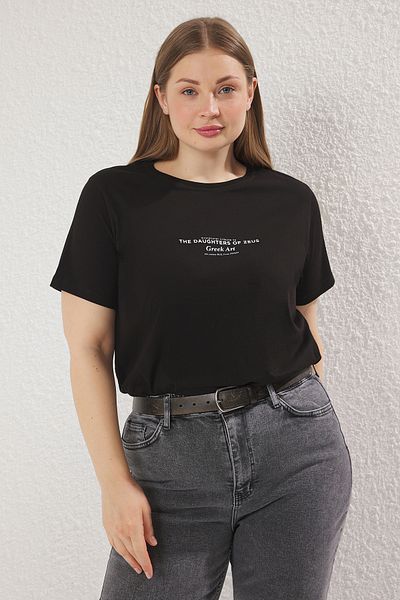 Trendyol Curve Renaissance Printed Boyfriend Fit Black T-Shirt - Crew Neck, Plus Size Tbbss25Bf00049
