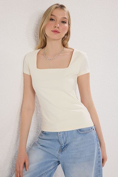 Trendyol Collection Πέτρινος τετράγωνος γιακάς - Πλεκτή μπλούζα με εφαρμογή στο σώμα TWOSS25BZ00378