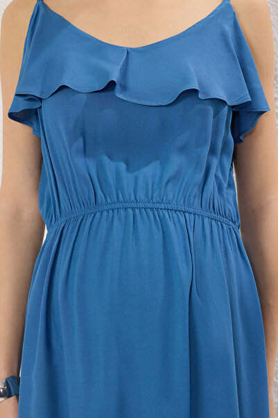 Trendyol Curve Синя сукня на регульованих бретелях Flywire ALine міді ткана для вагітних для вагітних плюс розмір TBBSS25AH00077