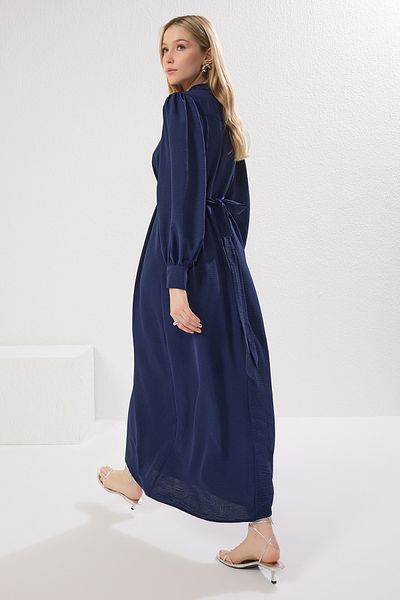 Trendyol Modest Tkané aerobinové šaty v námořnické modré TCTSS25EB00110
