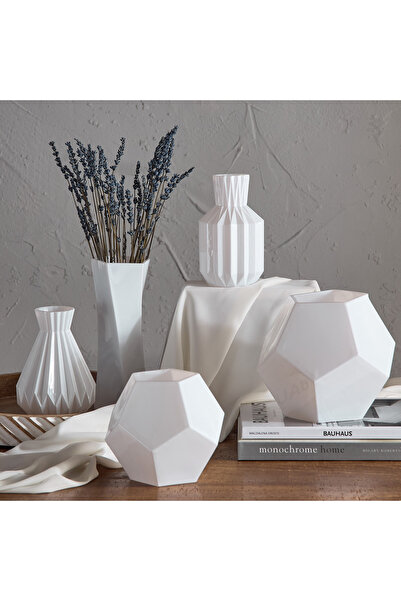 erorex Lemont Geometric Amber Vase - 9x9x23 cm